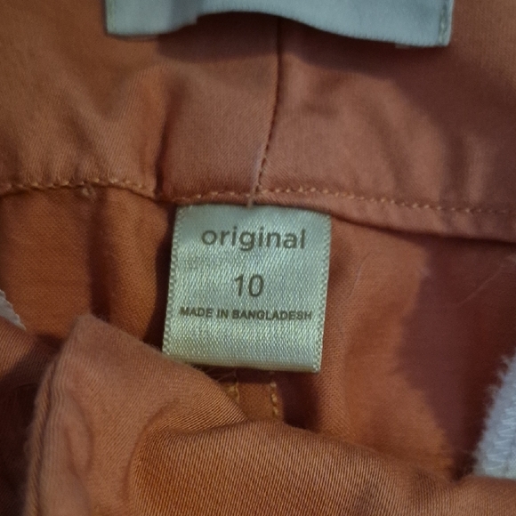 LOFT Peach Capris - Picture 3 of 6